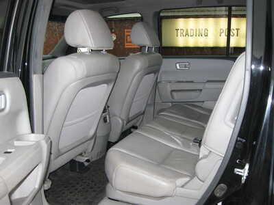 2012 Honda Pilot, $5995. Photo 8