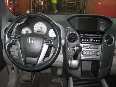 2012 Honda Pilot, $5995. Photo 9
