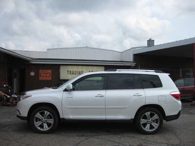 2013 Toyota Highlander, $16900. Photo 1