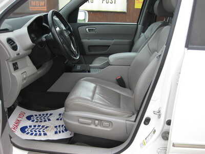 2013 Honda Pilot, $7995. Photo 5