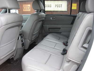 2013 Honda Pilot, $7995. Photo 7