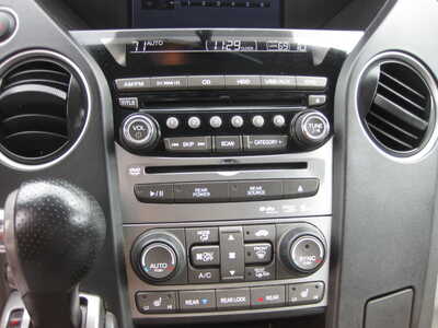 2013 Honda Pilot, $7995. Photo 11