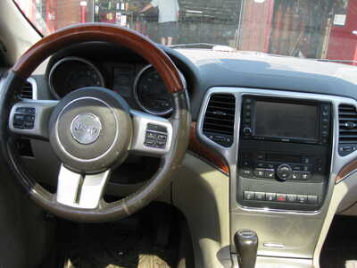 2011 Jeep Grand Cherokee, $1495. Photo 7