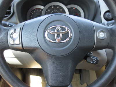2012 Toyota RAV4, $12900. Photo 10