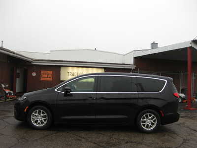 2026 Chrysler Pacifica, $29900. Photo 1