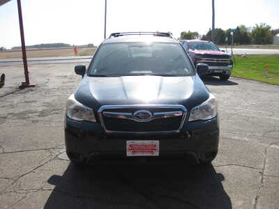 2014 Subaru Forester, $11900. Photo 2