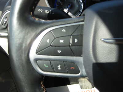 2019 Chrysler Pacifica, $12900. Photo 12