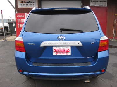 2008 Toyota Highlander, $9995. Photo 4