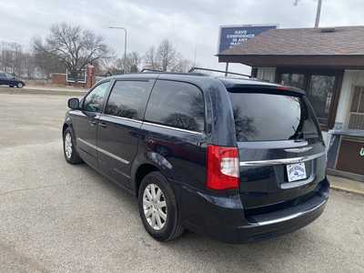2013 Chrysler Town & Country, $9988. Photo 1
