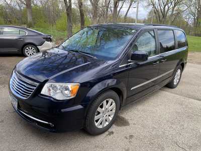 2011 Chrysler Town & Country, $6988. Photo 1