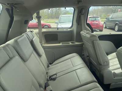 2011 Chrysler Town & Country, $6988. Photo 4