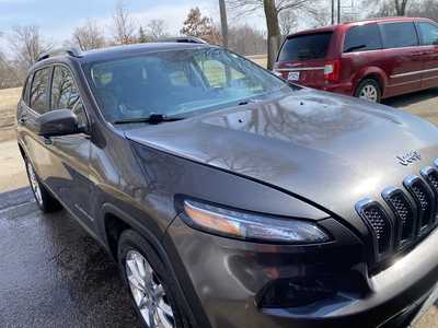 2016 Jeep Cherokee, $9988. Photo 2