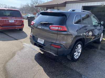 2016 Jeep Cherokee, $9988. Photo 3