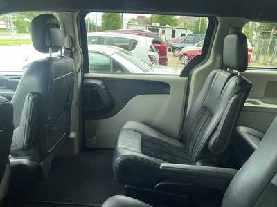 2017 Dodge Caravan, Grand, $8988. Photo 6