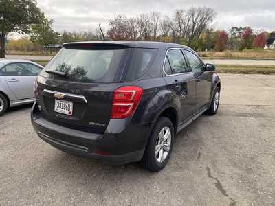 2016 Chevrolet Equinox, $9988. Photo 3