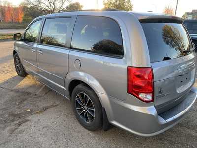 2015 Dodge Caravan, Grand, $9988. Photo 4