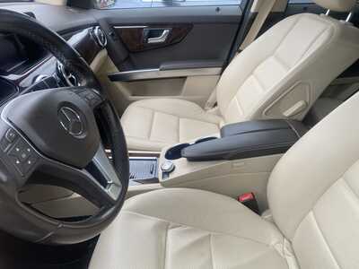 2014 Mercedes-Benz GLK-Class, $9988. Photo 5