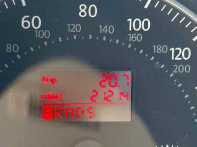 2008 Volkswagen Beetle, $7900. Photo 4