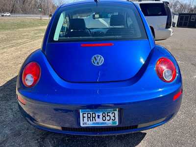2008 Volkswagen Beetle, $7900. Photo 8