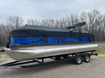 2025 Montego Bay 150 HP, $57729. Photo 8