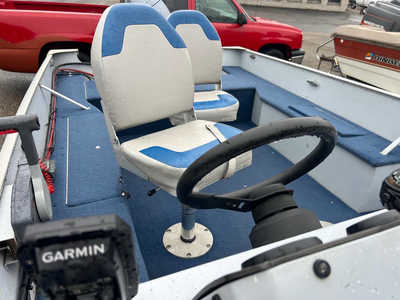 1994 Lund 50 hp, $6900. Photo 6