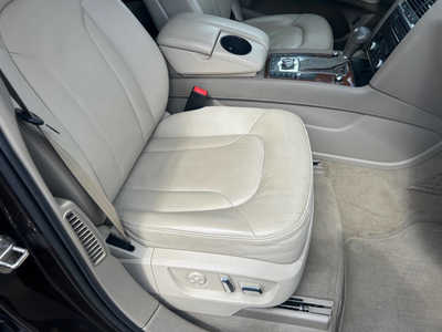 2011 Audi Q7, $5600. Photo 3
