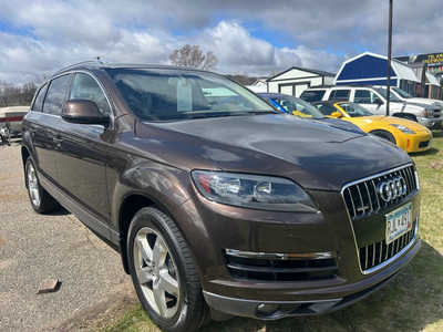 2011 Audi Q7, $5600. Photo 7