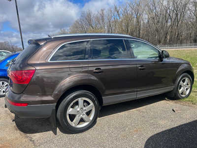 2011 Audi Q7, $5600. Photo 8