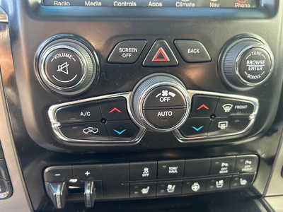 2017 RAM 1500 Crew Cab, $21500. Photo 9