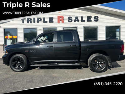 2017 RAM 1500 Crew Cab, $21500. Photo 1