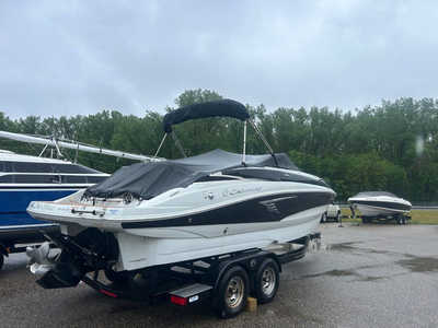 2018 Crownline E23 EC, $59888. Photo 7