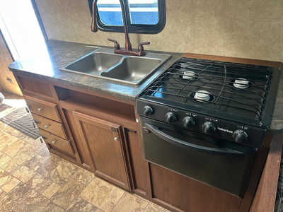 2013 Boundary Waters ZT-211-RD, $8777. Photo 9