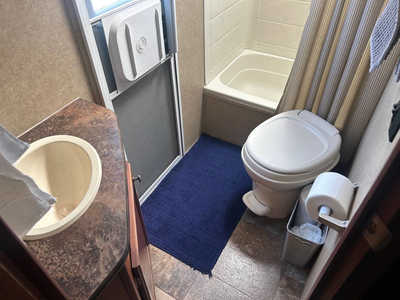 2014 Jayco Whitehawk Summit, $13500. Photo 12