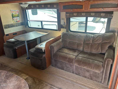 2014 Jayco Whitehawk Summit, $13500. Photo 6
