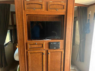 2014 Jayco Whitehawk Summit, $13500. Photo 9