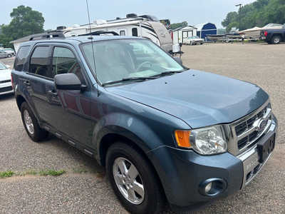 2011 Ford Escape, $5777. Photo 4