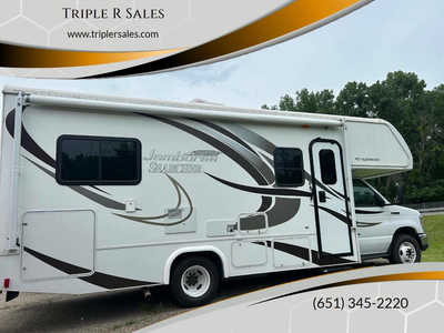 2014 Fleetwood Rv Jamboree, $35988. Photo 1