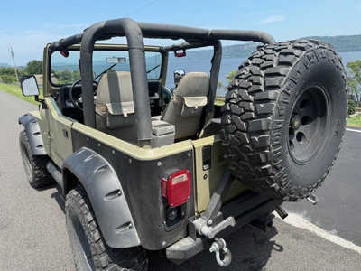 1994 Jeep Wrangler, $6995. Photo 3