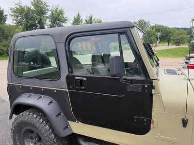 1994 Jeep Wrangler, $6995. Photo 8