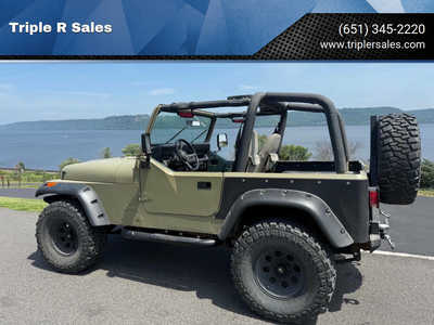 1994 Jeep Wrangler, $6995. Photo 1