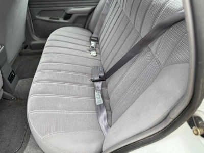 1993 Ford Tempo, $4250. Photo 4