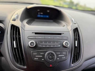 2018 Ford Escape, $14900. Photo 6