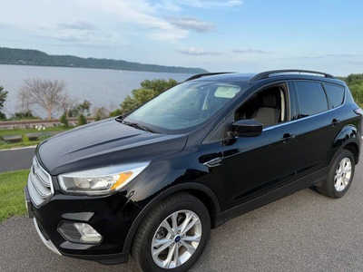 2018 Ford Escape, $14900. Photo 9
