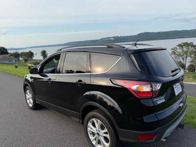 2018 Ford Escape, $14900. Photo 1