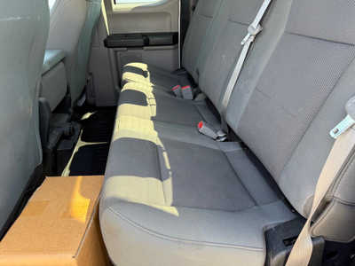 2017 Ford F250 Ext Cab, $15888. Photo 12