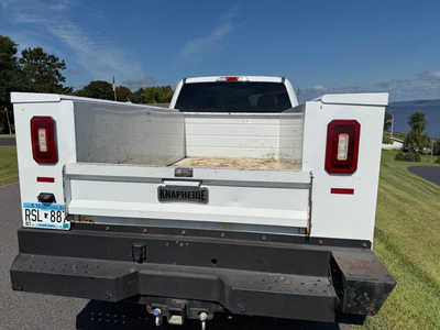 2017 Ford F250 Ext Cab, $15888. Photo 4