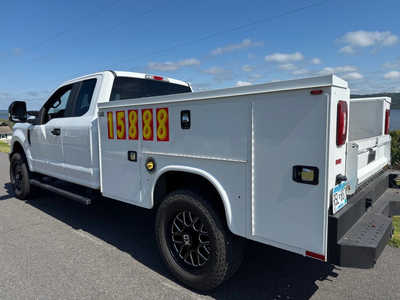 2017 Ford F250 Ext Cab, $15888. Photo 6