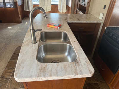2013 Kz Stoneridge 36 5th wheel, $21000. Photo 9