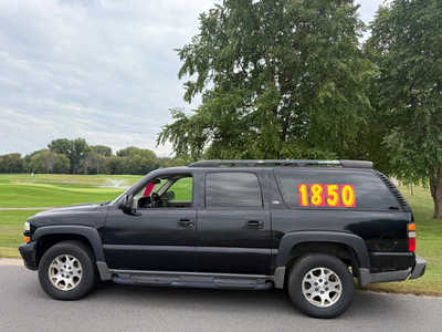 2005 Chevrolet Suburban, $1850. Photo 2