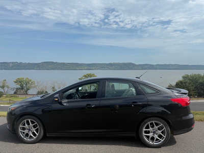 2015 Ford Focus, $5977. Photo 2